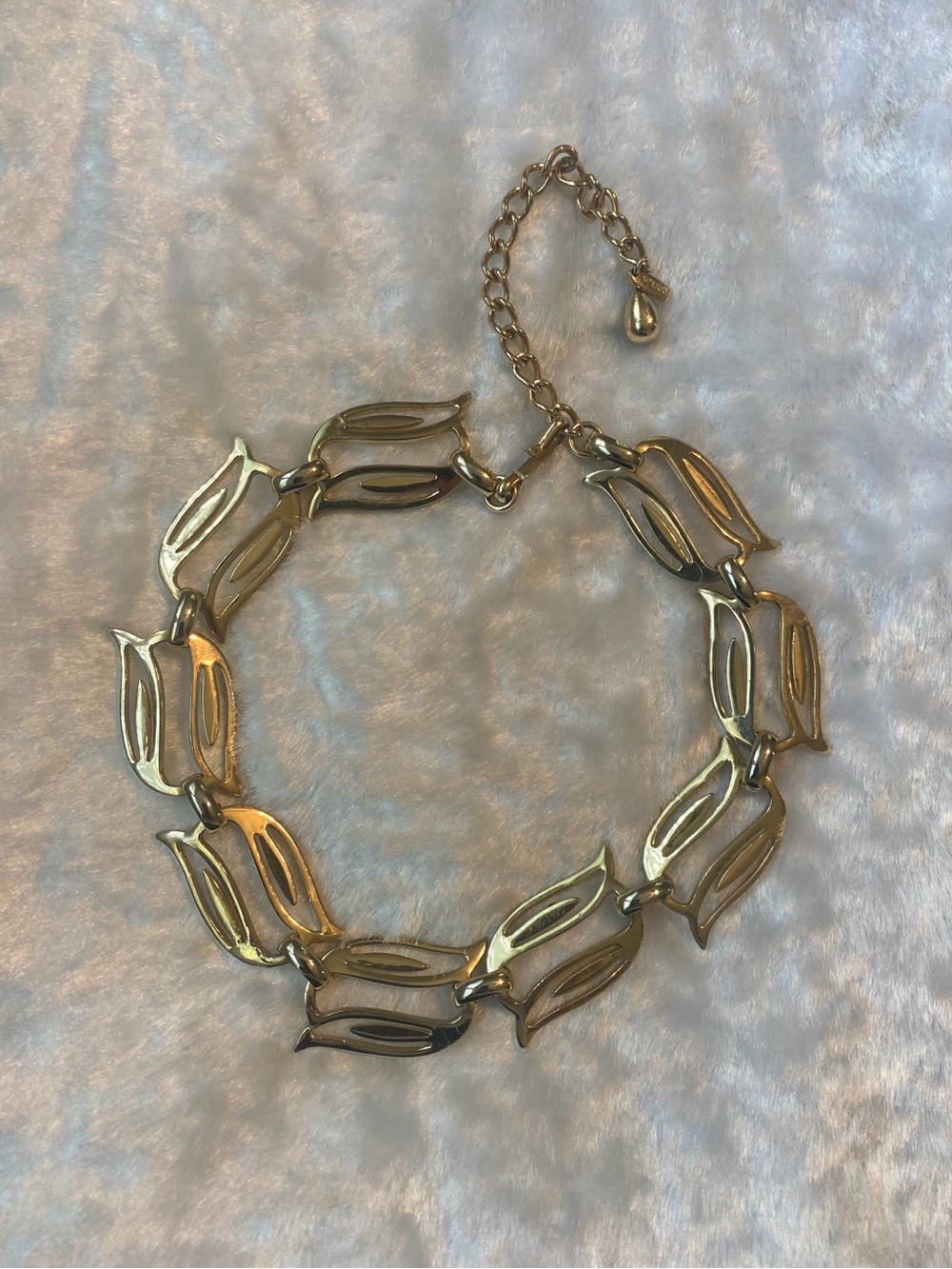 🍀VTG Sperry Gold Link Choker Necklace